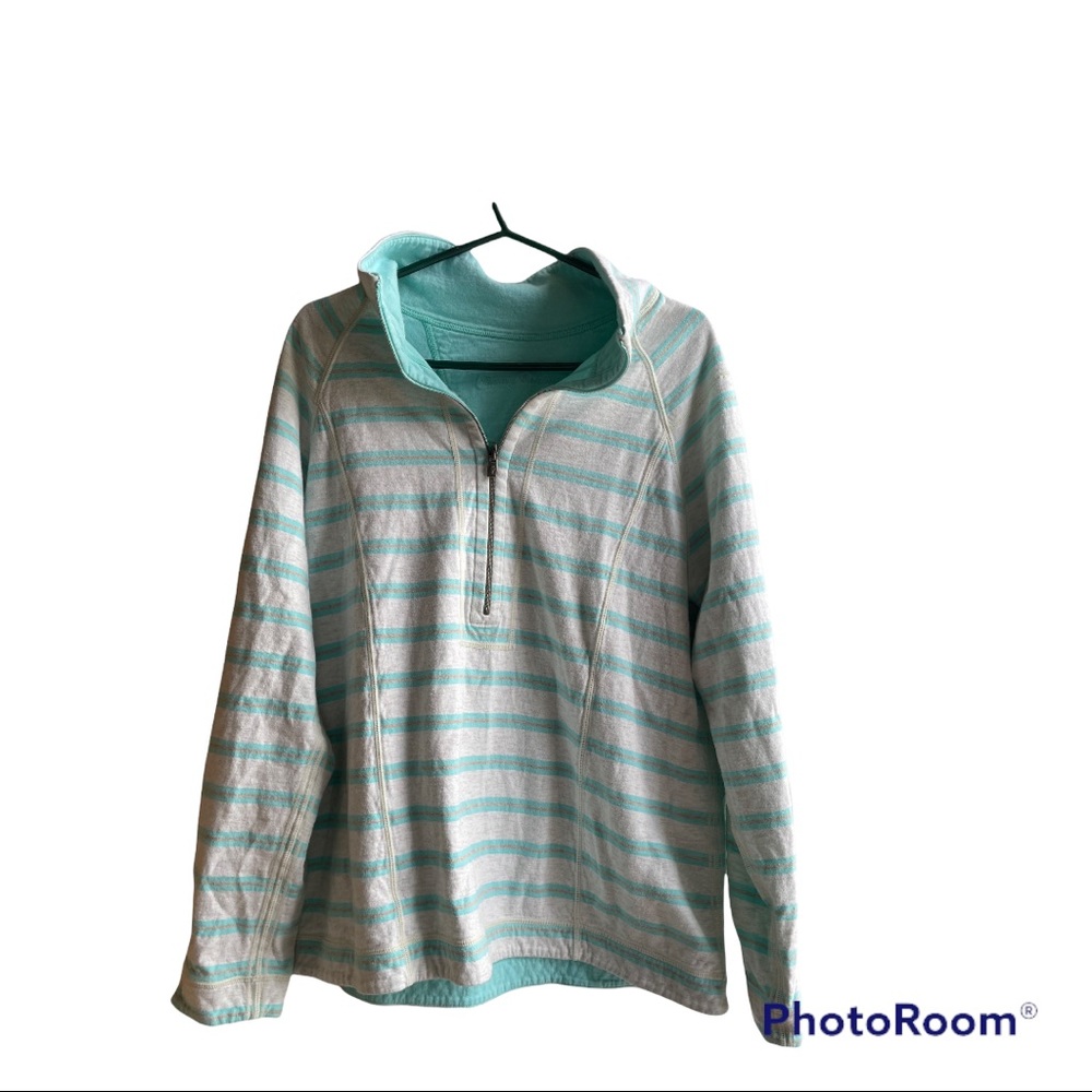 Tommy Bahama Sweater